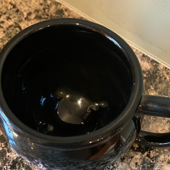 Disney Hocus Pocus Cauldron Mug - Picture 5 of 8